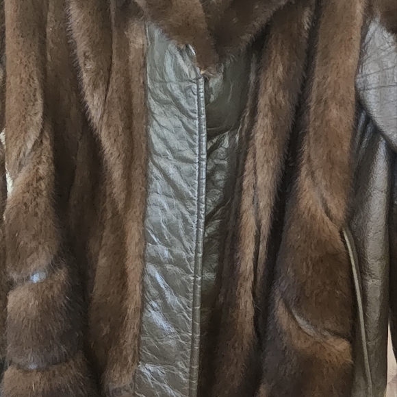 Mink Fur and leather Coat - Picture 2 of 11